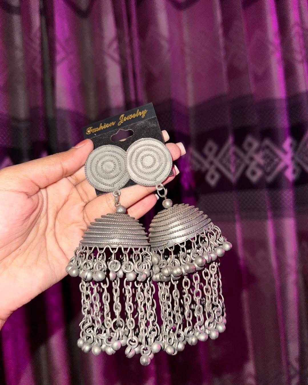 Round Big Jhumka Earrings || Product Photo 1
