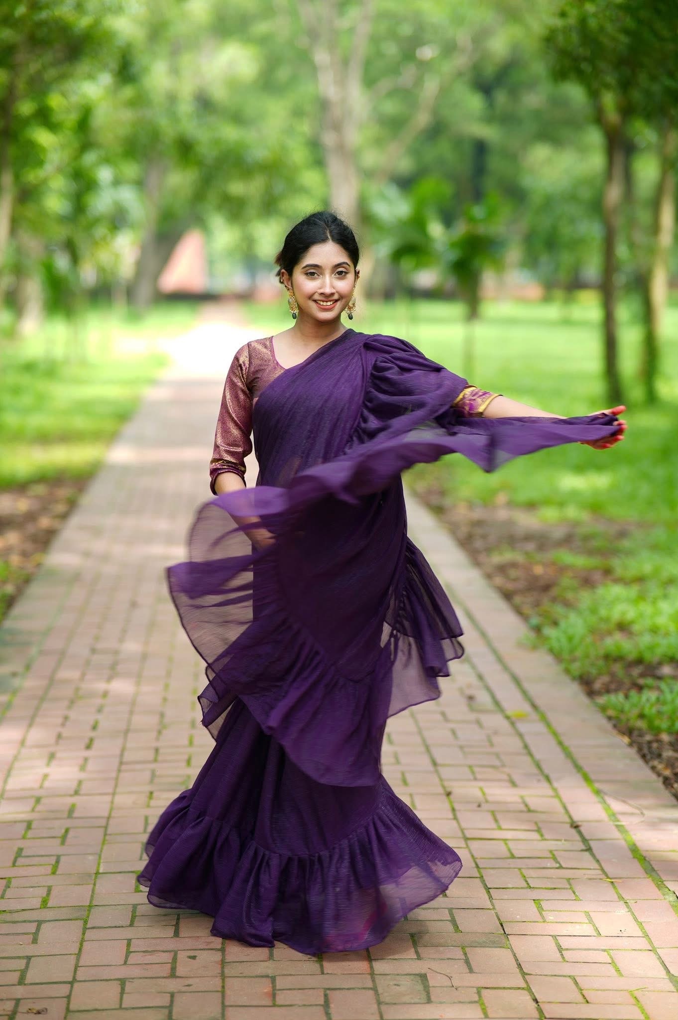 Deep Violet Color Butterfly Sharee 12 haat Geogette Fabric || Product Photo 3