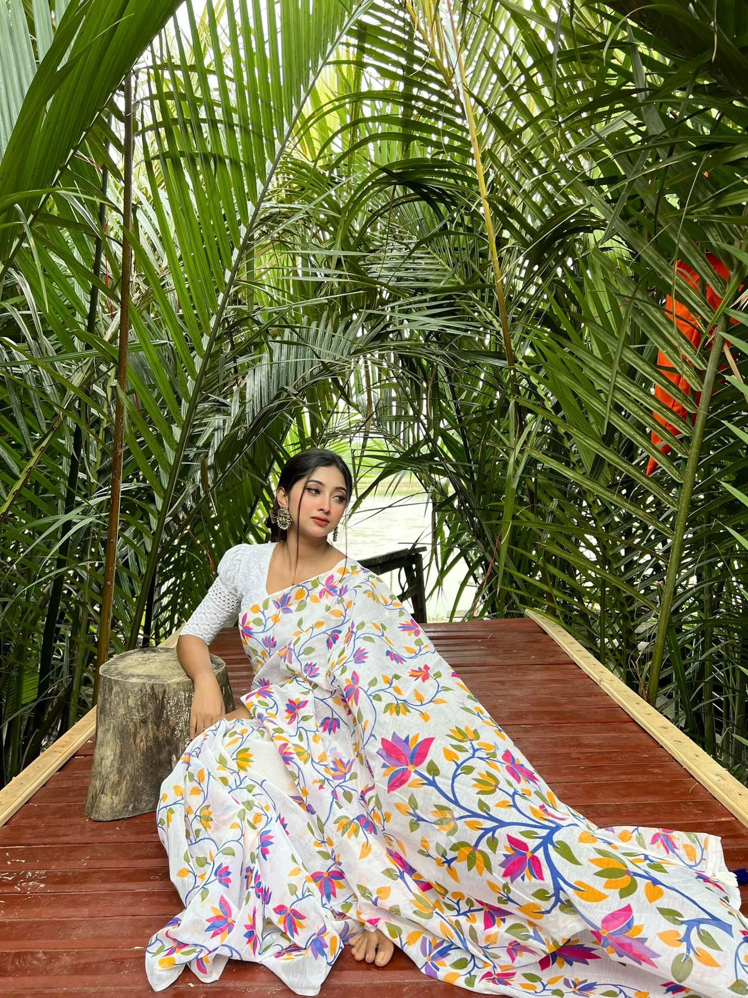 White Floral Half Silk Cotton Screen Print Sharee || Product Photo 3