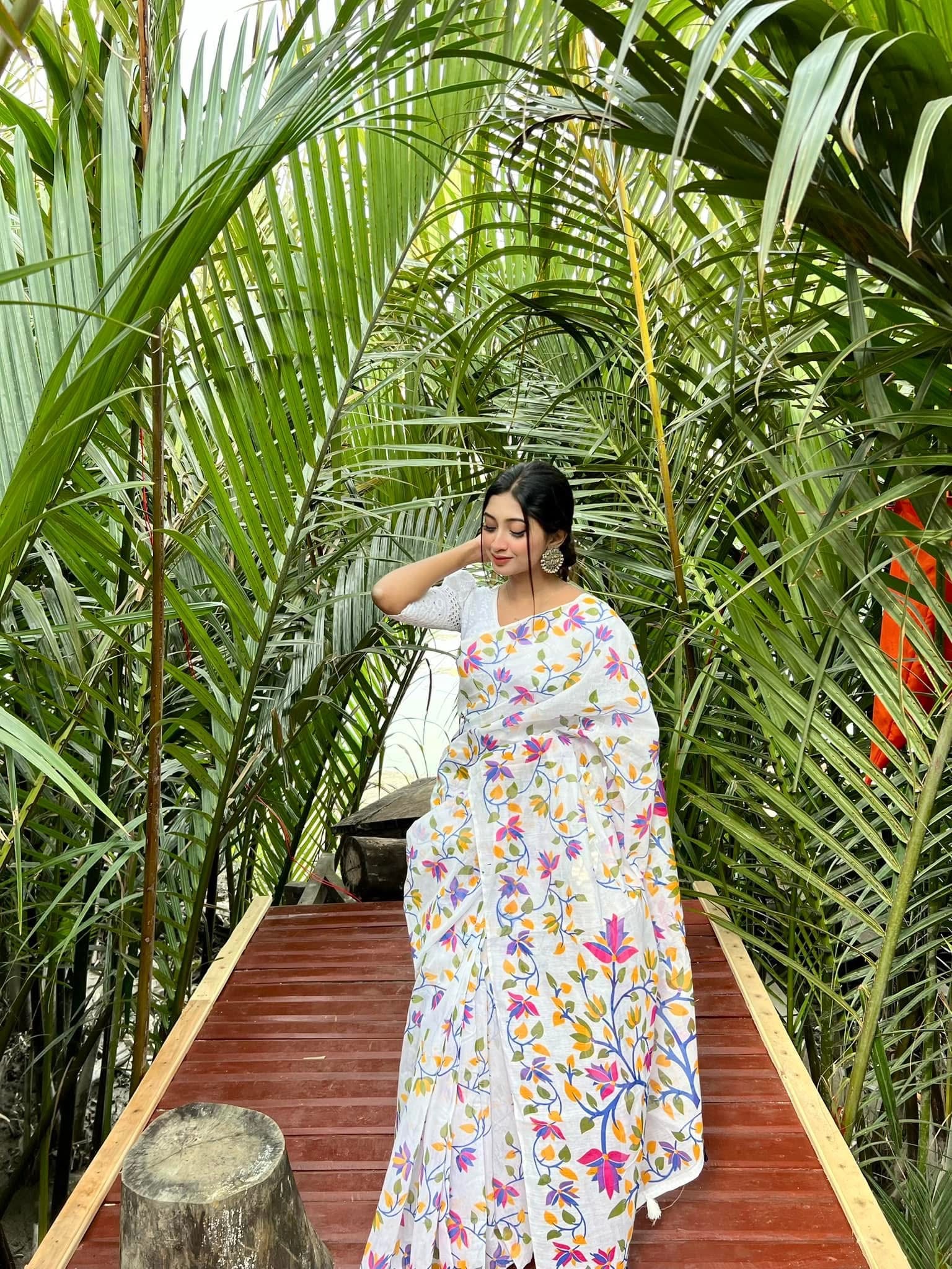 White Floral Half Silk Cotton Screen Print Sharee || Product Photo 2