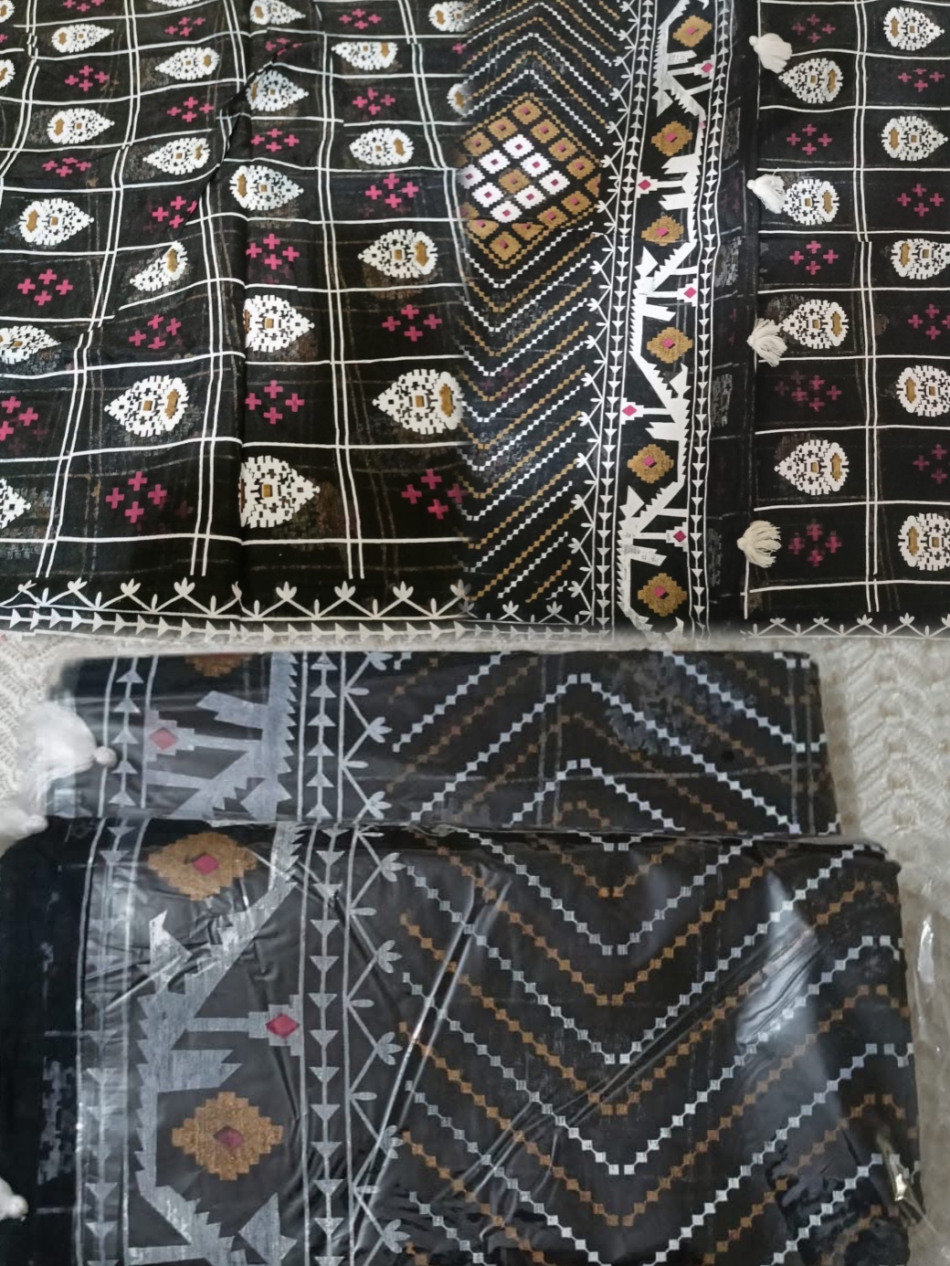 Black Block Print Sharee || Product Photo 3